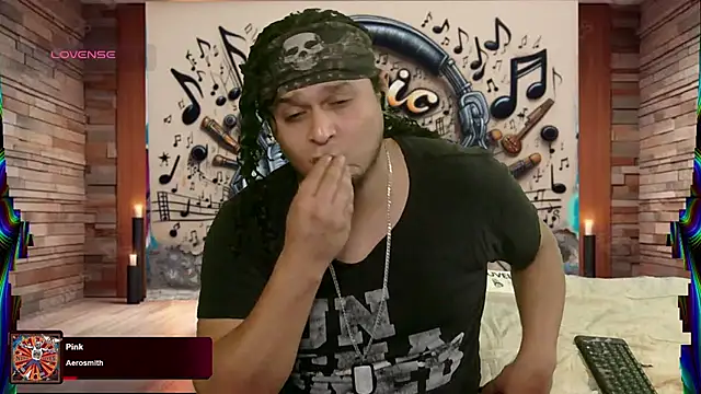 chino roz online show from March 11, 7:37 am