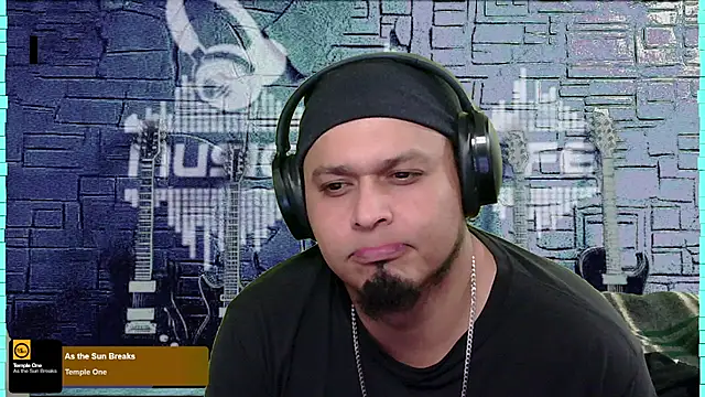 chino roz online show from January 8, 5:59 pm