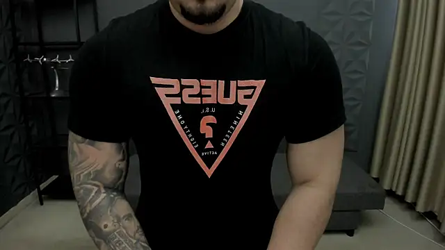 TonyWilcox online show from December 19, 7:05 am