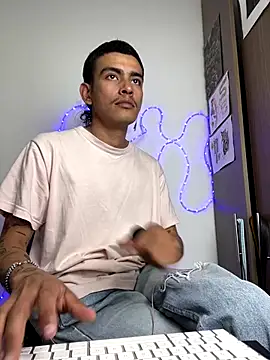 sorry-mom69 online show from November 27, 7:17 pm