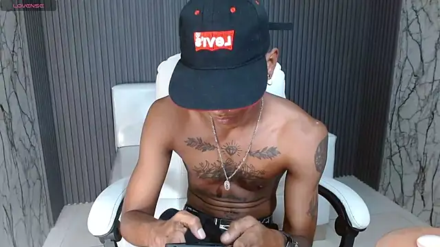 ManSant online show from October 26, 5:15 pm