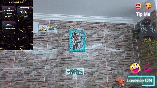 SexDiffrent online show from November 13, 5:50 pm