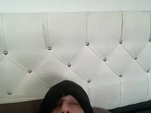 ALPHANDRE online show from February 25, 5:52 am