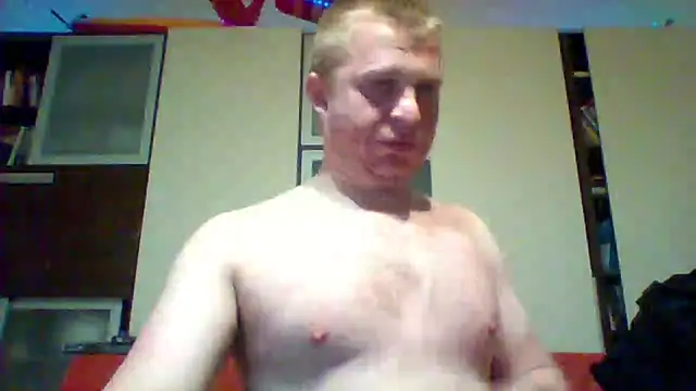 Snapshot of Matttthees chatting on October 20, 10:13 pm Matttthees online show from October 20, 10:13 pm