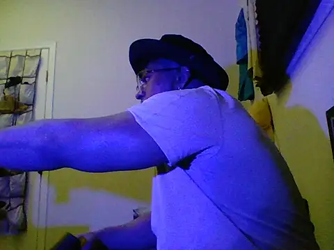 CleanGrey online show from February 18, 10:35 am