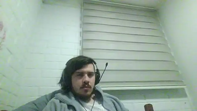 hung weeb online show from May 26, 5:14 am