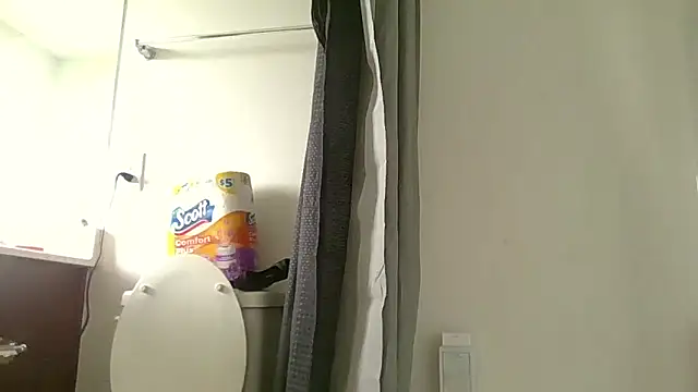 Chocolate Droppa online show from April 30, 6:04 pm