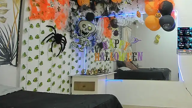 ChoreyTaiylor online show from November 2, 4:44 pm