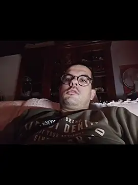 pedrosantos3366 online show from March 1, 4:45 am