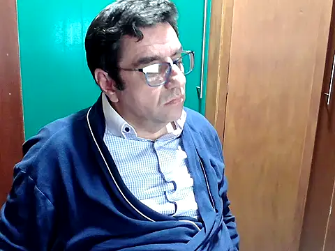 Snapshot of FernandoReuterG chatting on October 23, 12:58 am FernandoReuterG online show from October 23, 12:58 am