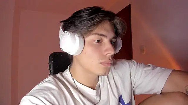 Giordano Russo online show from October 11, 9:08 pm