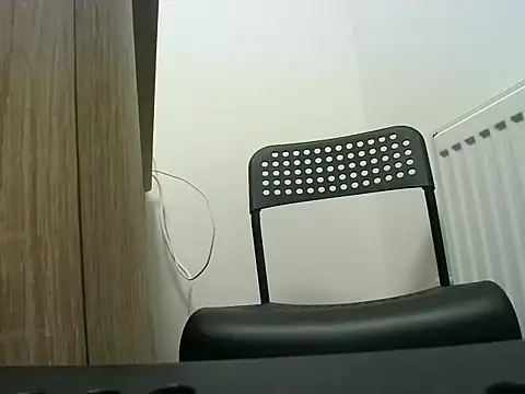 ScalicHat69 online show from November 27, 8:51 am