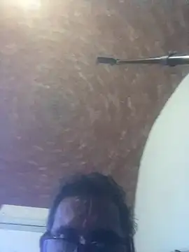 n2flix online show from February 28, 1:21 pm