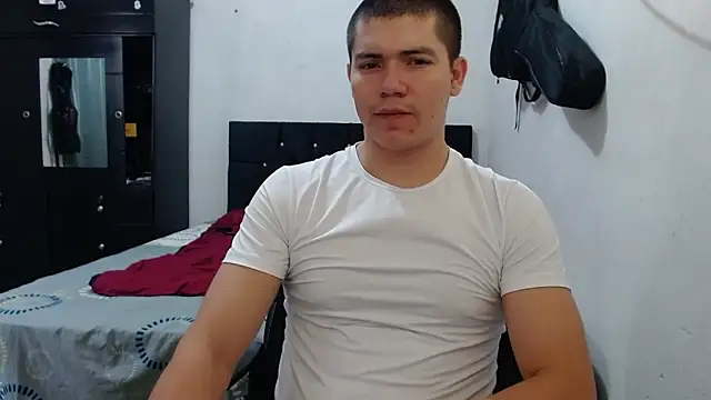 suckmydickbitch97 online show from November 12, 12:44 pm