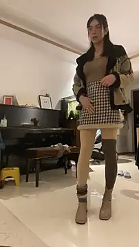 CrytinaSissyCrossdress online show from December 20, 3:19 pm