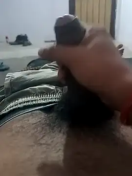 hunter6112 online show from March 11, 6:48 pm