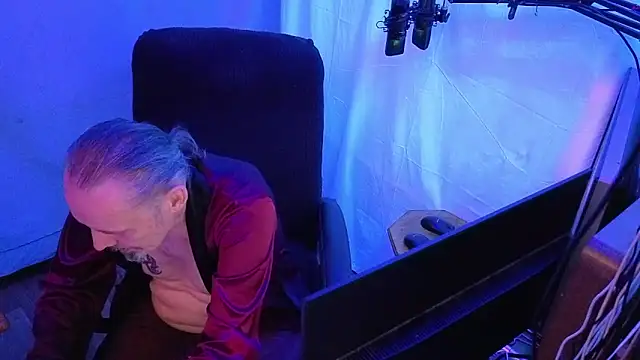 Richy  Rich  online show from April 7, 12:43 am