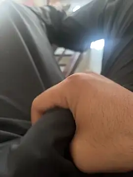 Snapshot of bigshow112 chatting on January 13, 7:11 am bigshow112 online show from January 13, 7:11 am