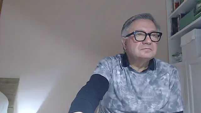 YOU6me online show from February 1, 7:12 pm