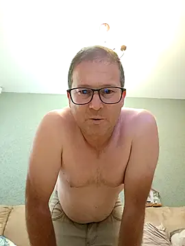 tavio1 online show from April 18, 7:29 pm