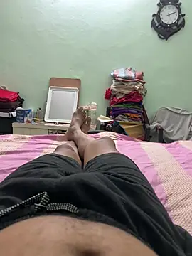 lovelyfvcker online show from April 18, 8:42 pm