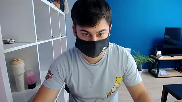 Tomguys online show from January 22, 8:18 am