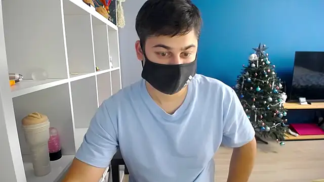 Tomguys online show from January 2, 10:26 am