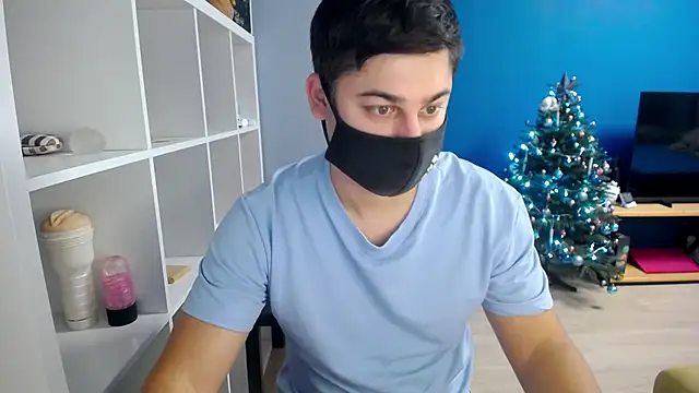 Tomguys online show from December 31, 6:59 am