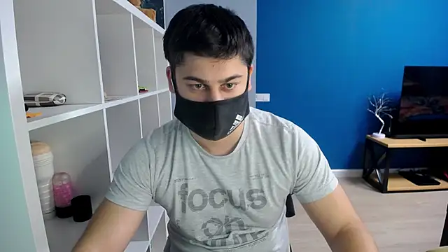 Tomguys online show from March 22, 7:20 pm