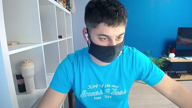 Tomguys online show from February 15, 5:28 pm