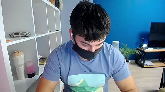 Tomguys online show from January 20, 7:57 pm