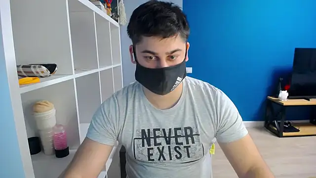 Tomguys online show from March 5, 8:01 pm