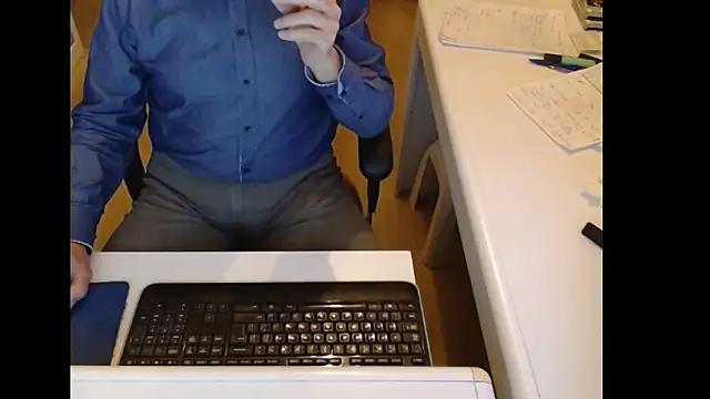 dutchpornking online show from February 12, 5:52 pm