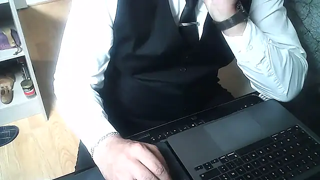 DUDURAxh online show from October 29, 11:02 am