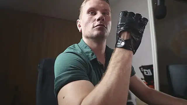 kevin-park online show from November 15, 6:10 pm