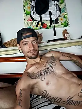 iamxandertv online show from May 3, 9:45 am