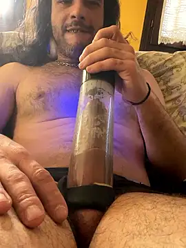 Onenigthfire online show from January 8, 2:00 pm