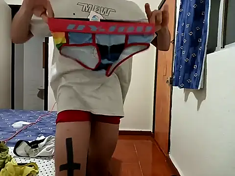 Latinopervs online show from February 18, 7:10 am