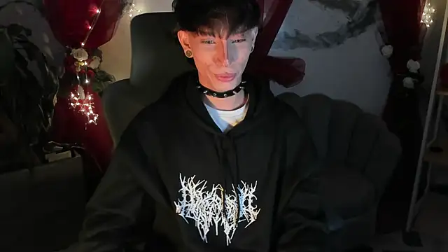 AndyWiilliams online show from April 17, 10:23 pm