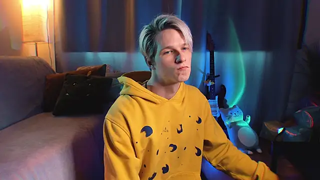 Breston Sweet online show from January 12, 9:35 am