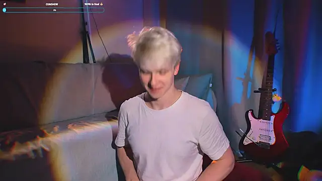 Breston Sweet online show from November 3, 3:21 am