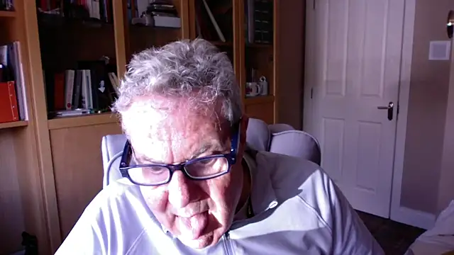 Oldpistolpete online show from April 3, 11:29 am