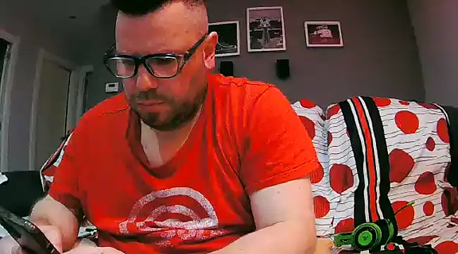 txan9876 online show from February 3, 2:25 am