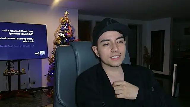 Jhoan saenz online show from November 29, 4:25 am