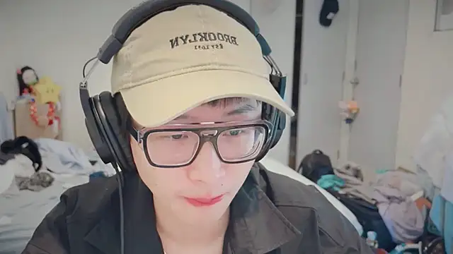 romeoisme   online show from January 12, 6:27 pm