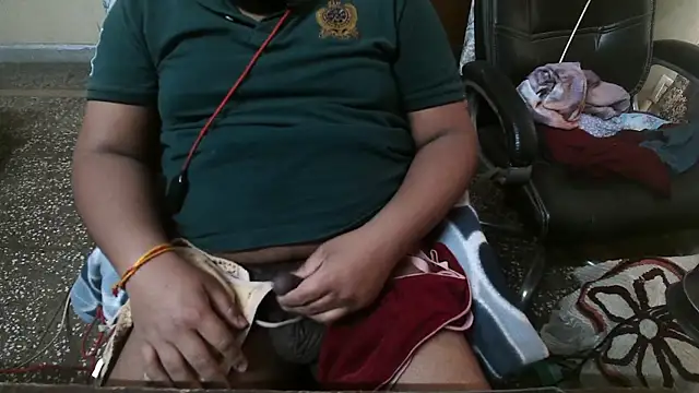 indianboy894 online show from March 2, 10:47 am