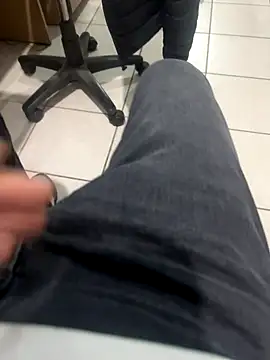 MAHKE12 online show from November 24, 2:40 pm