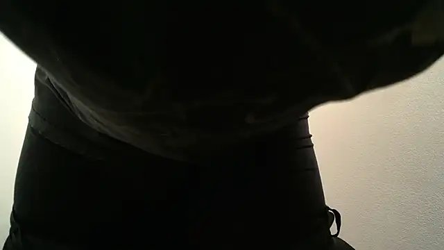 proseccopapi23 online show from March 10, 2:28 am