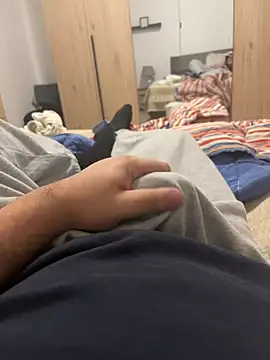 alex21017 online show from February 5, 10:55 pm