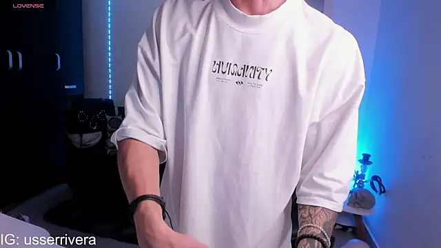 Thomass clark online show from January 12, 2:24 am